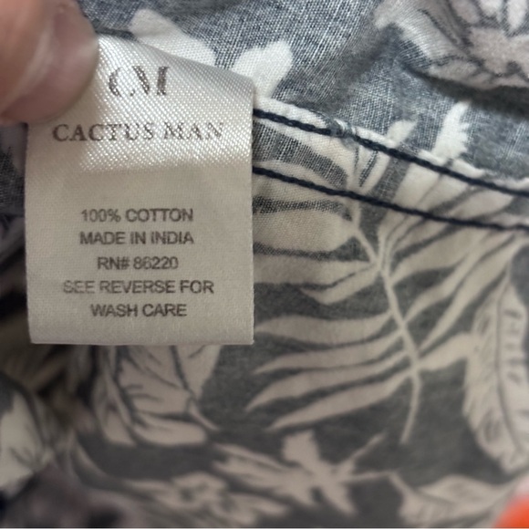 Cactus Man Ricky Singh Men's forest green floral button down Shirt L slim fit - Picture 10 of 10